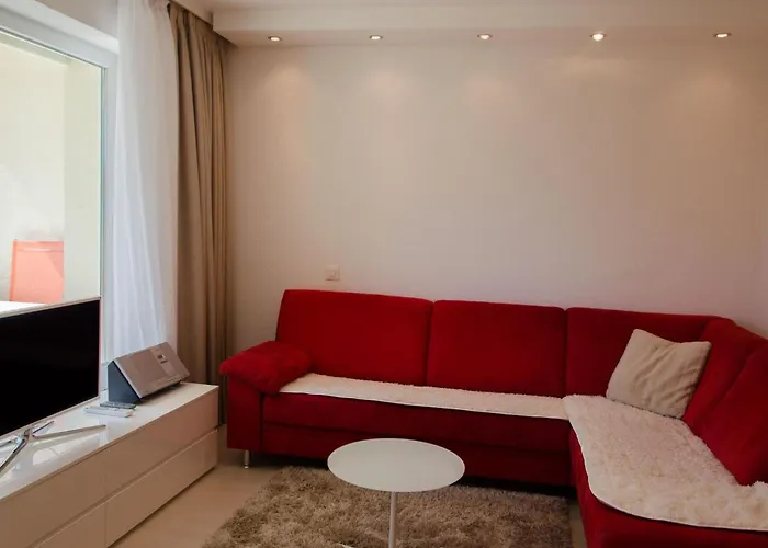 Lägenhet Haus Cristal 39 By Interhome *